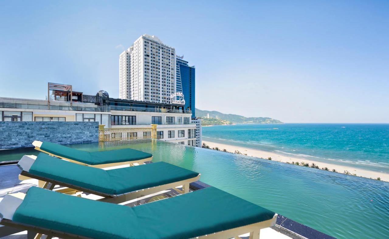 Santa Luxury Hotel Da Nang Exterior foto
