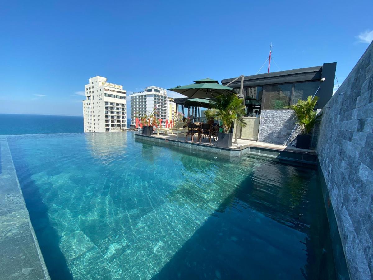 Santa Luxury Hotel Da Nang Exterior foto