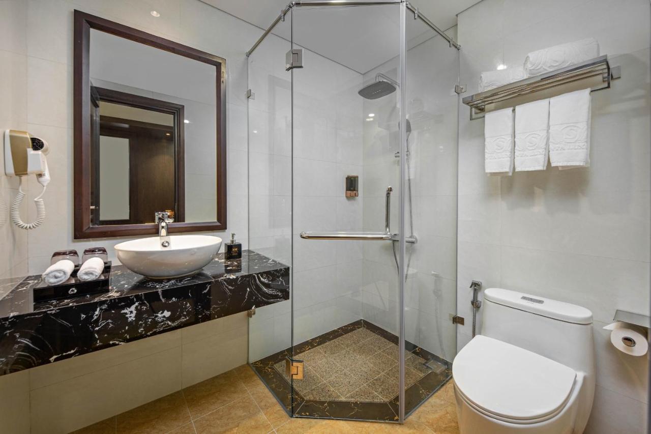 Santa Luxury Hotel Da Nang Exterior foto